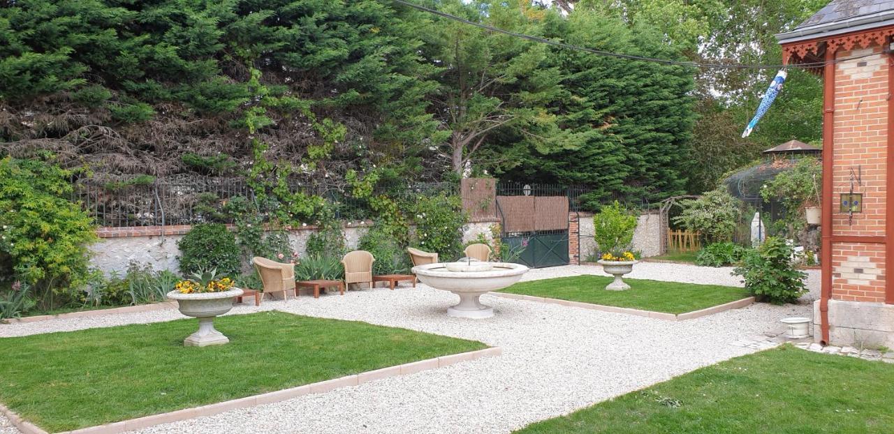 La Maison Leonard Blere Kültér fotó